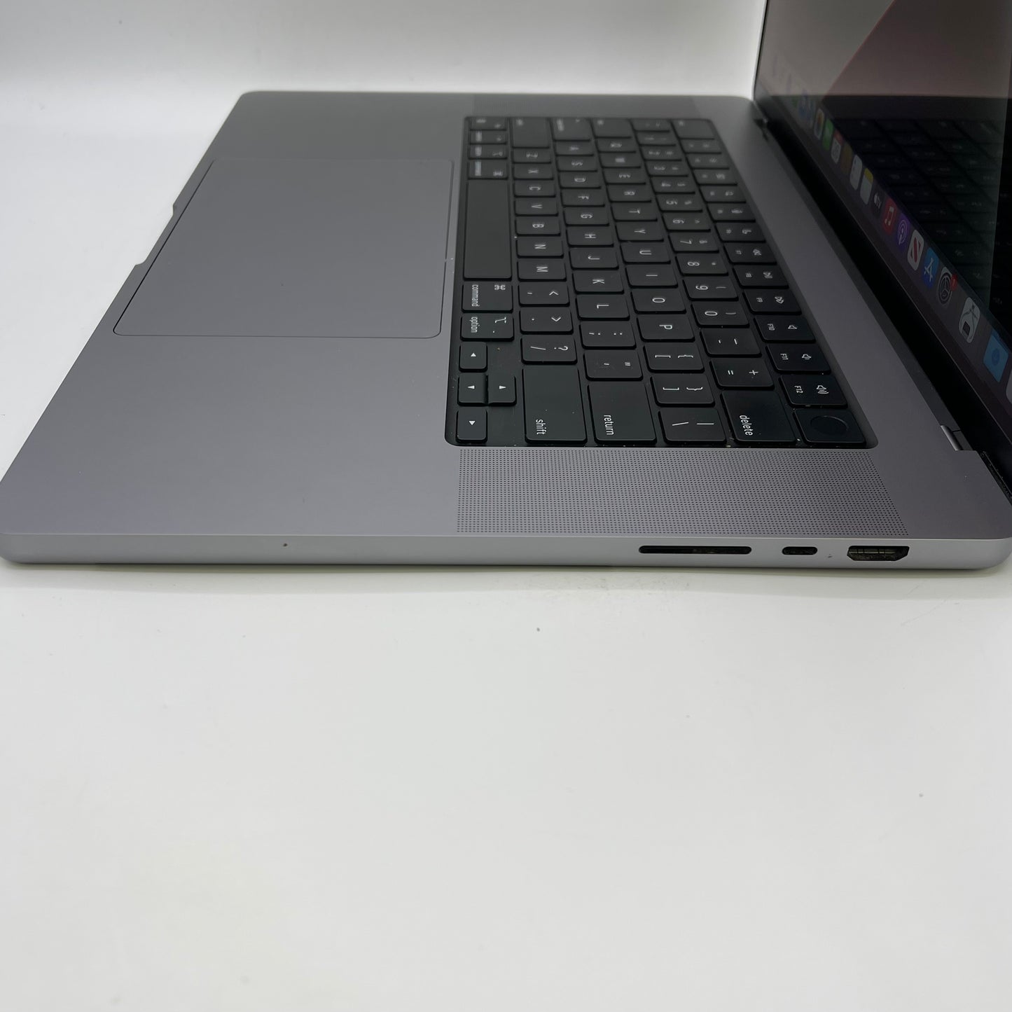 2021 Apple MacBook Pro 16" M1 Pro 16C GPU 3.2GHz 16GB RAM 1TB SSD A2485 Read