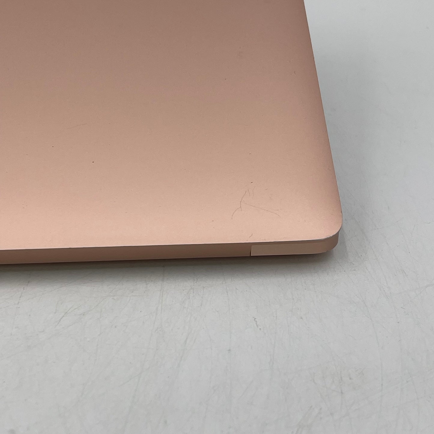 2020 Apple MacBook Air 13.3" i3 1.1GHz 8GB RAM 256GB SSD Gold A2179