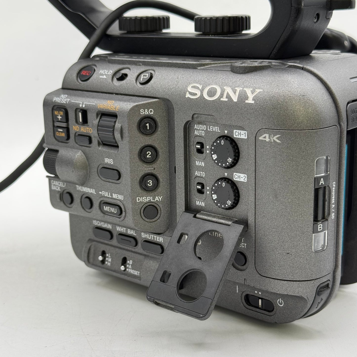 Sony Cinema Line FX6 10.2MP Full-Frame Digital Cinema Camera ILME-FX6V