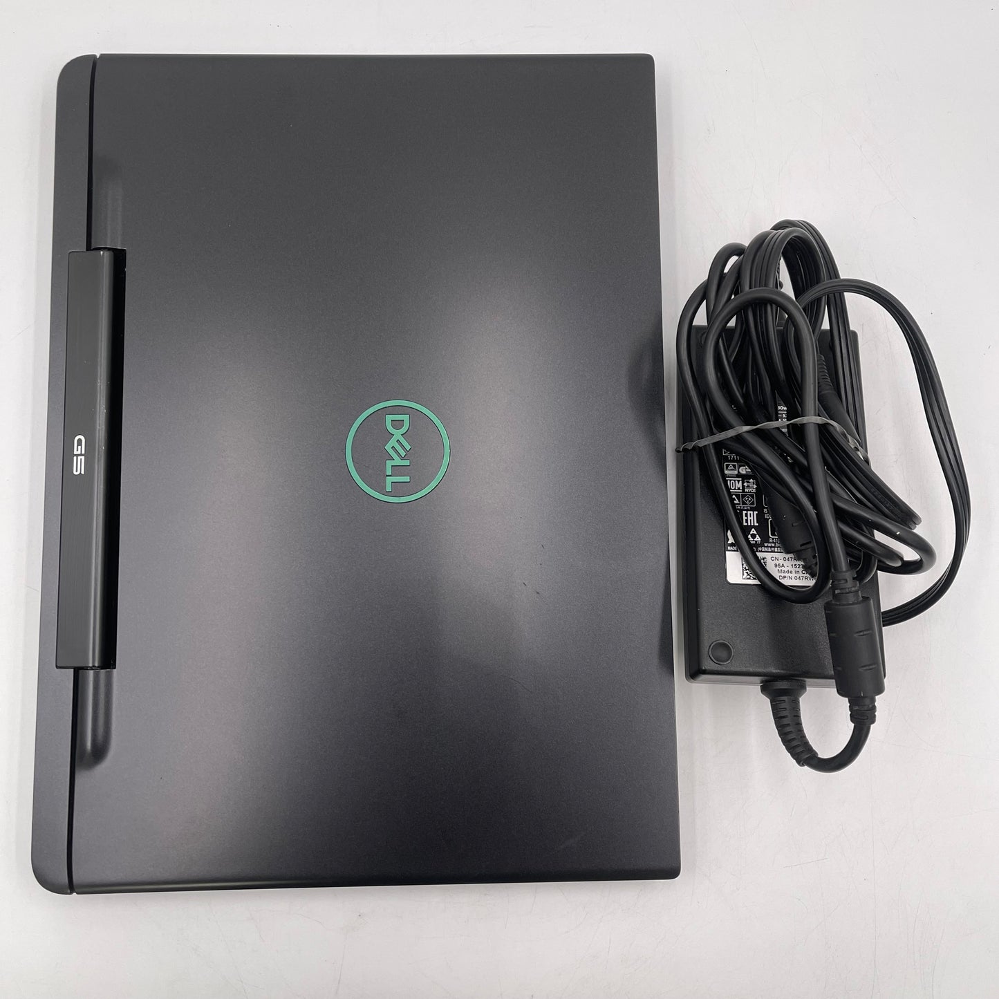 Dell G5 15.6" i7-9750H 2.6GHz 16GB RAM 256GB SSD 1TB HDD GeForce GTX 1660 Ti