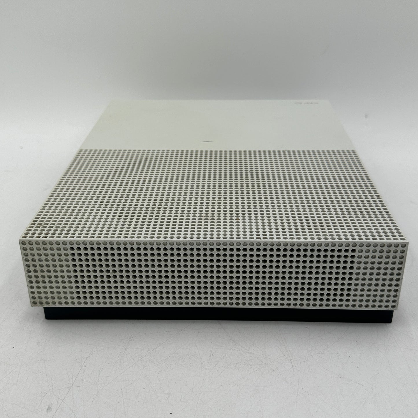 Microsoft Xbox One S 500GB Console Gaming System White 1681 & Cables