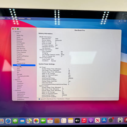 2016 Apple MacBook Pro 13.3" i5 2.0GHz 8GB RAM 256GB SSD Space Gray A1708 Read