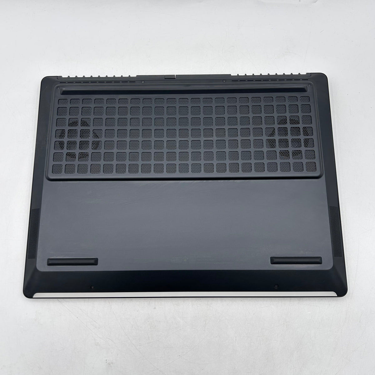 HP Omen Max 16-ah0043dx 16" Core Ultra 9 275HX 32GB RAM 2TB SSD GeForce RTX 5080