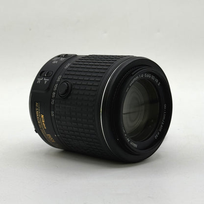 Nikon AF-S DX NIKKOR 55-200mm f4-5.6G ED VR II Zoom Lens F-Mount