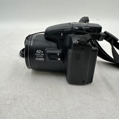 Nikon COOLPIX P510  16.1MP Digital Point And Shoot Camera