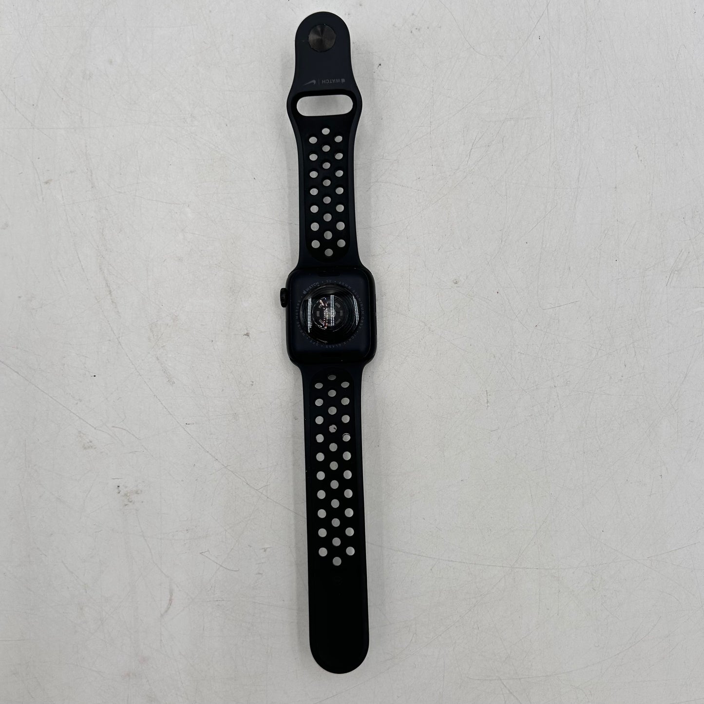 GPS Only Apple Watch SE 2nd Gen 40MM Midnight Aluminum Nike Sport Band MNT73LL/A