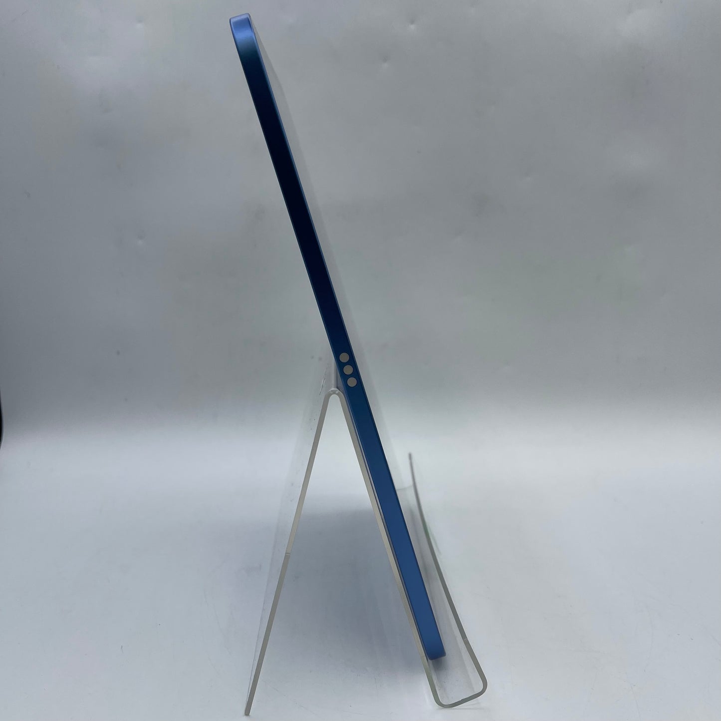 WiFi Only Apple iPad 10th Gen 256GB Blue MPQ93LL/A with Apple Care+