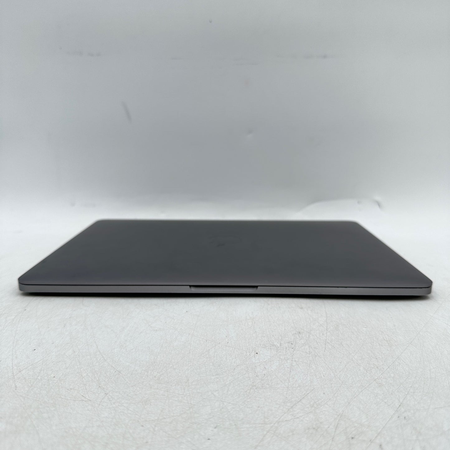 2019 Apple MacBook Pro 13.3" i5 2.4GHz 8GB RAM 256GB SSD Space Gray A1989
