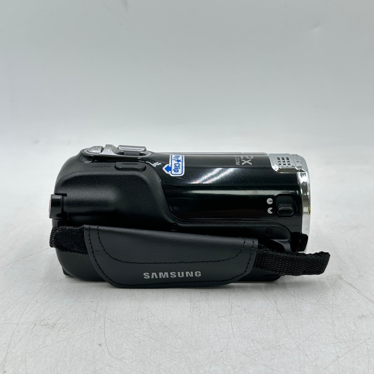 Samsung HMX-F90 Digital Video Camcorder HMX-F90BN/XAA