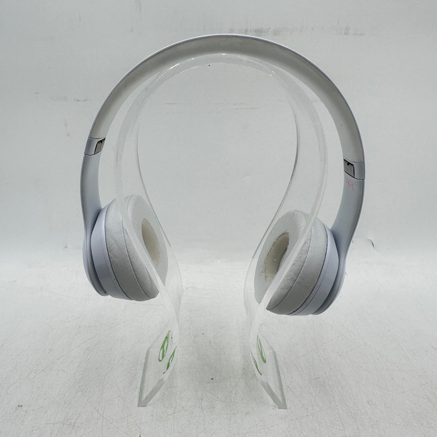 Beats Solo3 Wireless Over-Ear Bluetooth Headphones White A1796