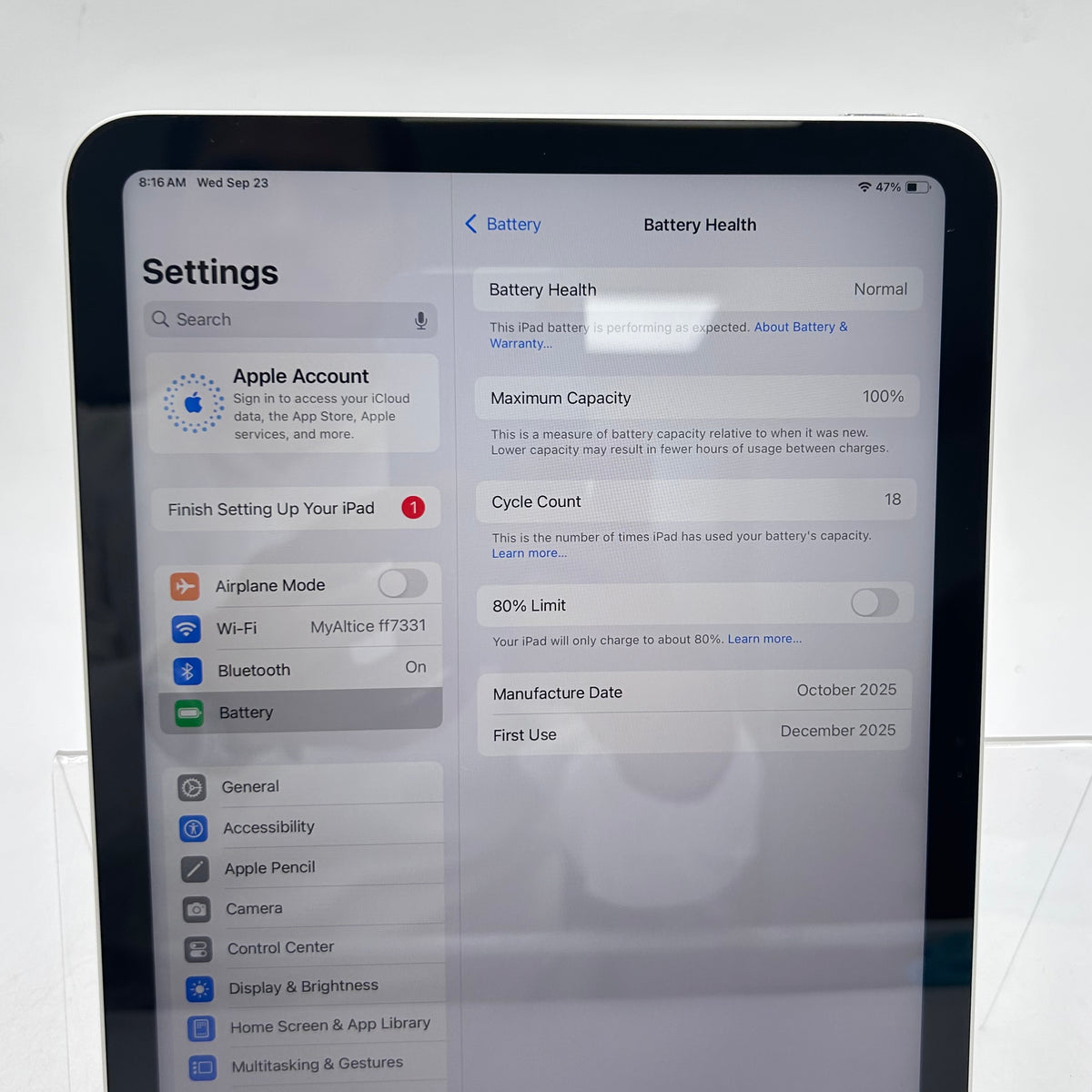WiFi Only Apple iPad 11" (A16) 128GB Silver MD3Y4LL/A
