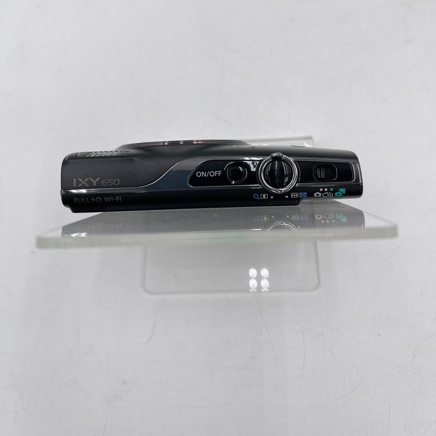 Canon PowerShot IXY 650 20.2MP Compact Digital Camera