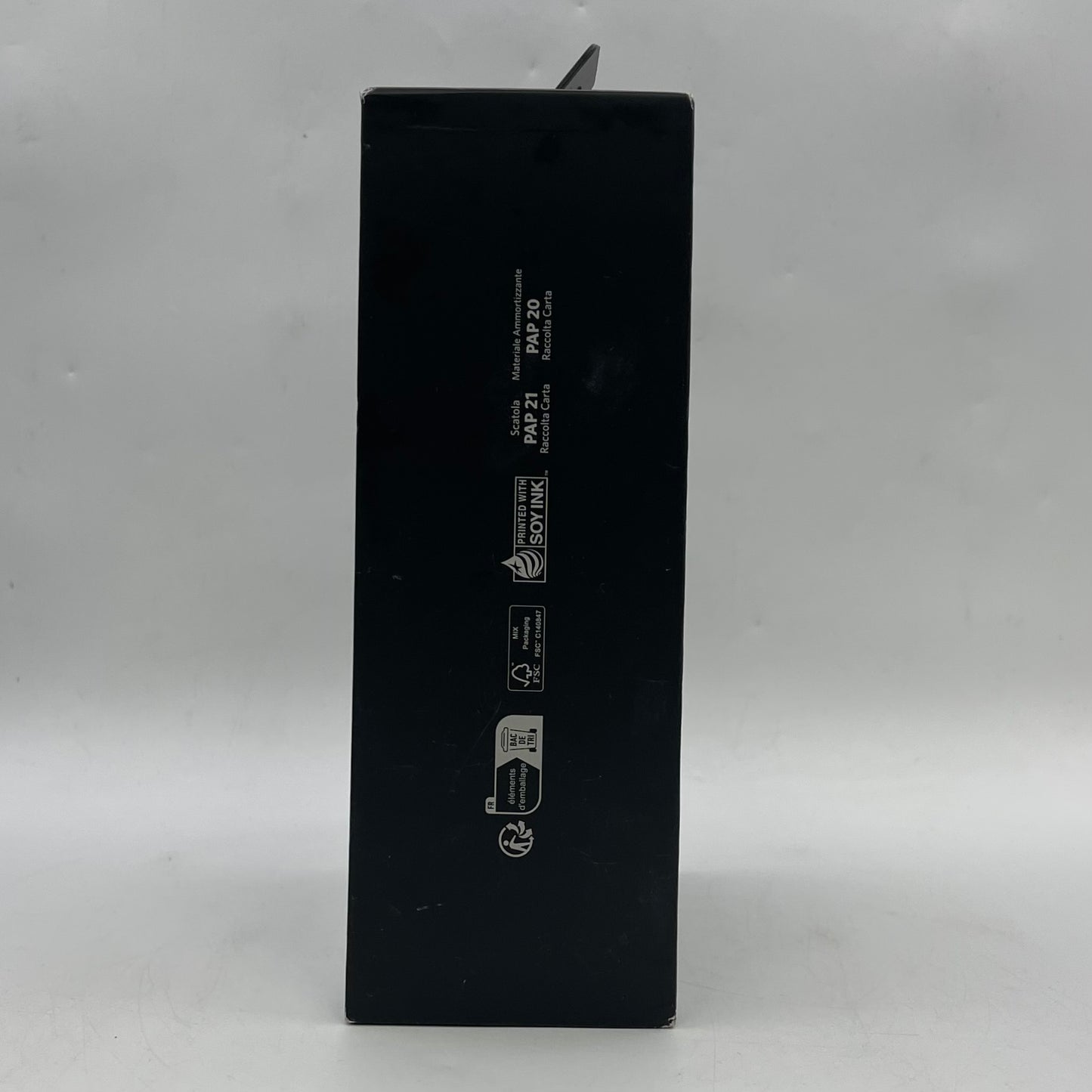 New Anker Ultra Fast Charging Grab and Go Power Prime Power Bank  A110BH11-1