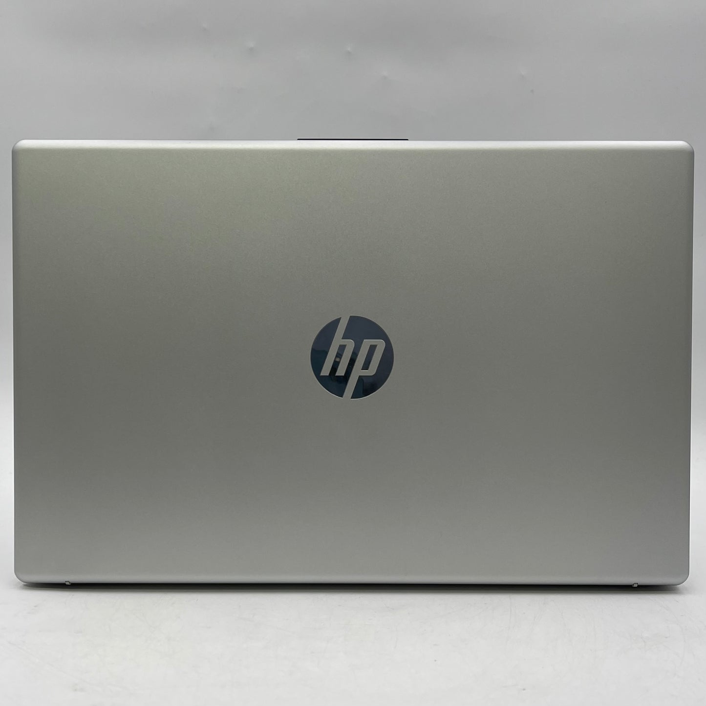 HP Laptop 15-FD0113DX 15.6" i3-N305 1.8GHz 8GB RAM 128GB SSD