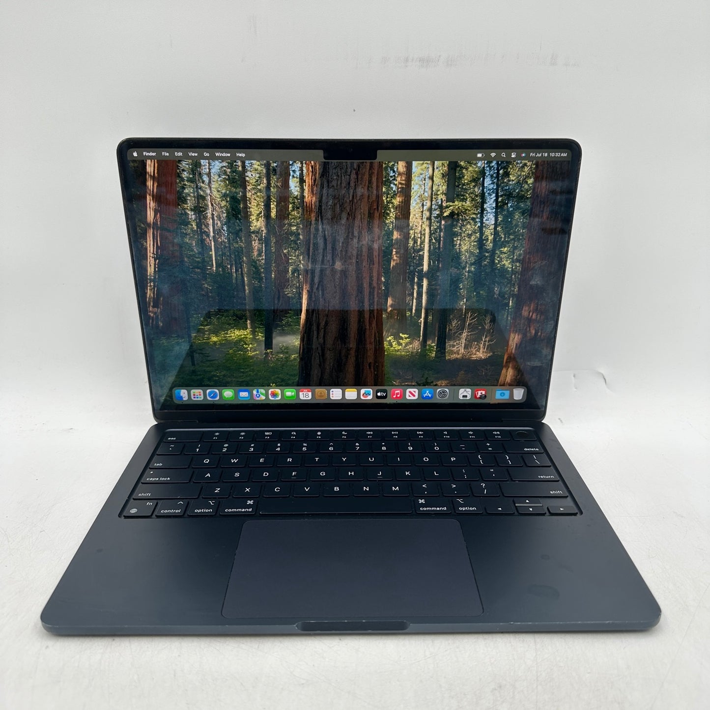 2022 Apple MacBook Air 13.6" M2 10C GPU 3.5GHz 8GB RAM 512GB SSD MLY43LL/A