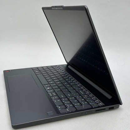 Lenovo IdeaPad Slim 3 15Q8X10 15.3 Snapdragon X  2.9GHz 16GB RAM 256GB SSD