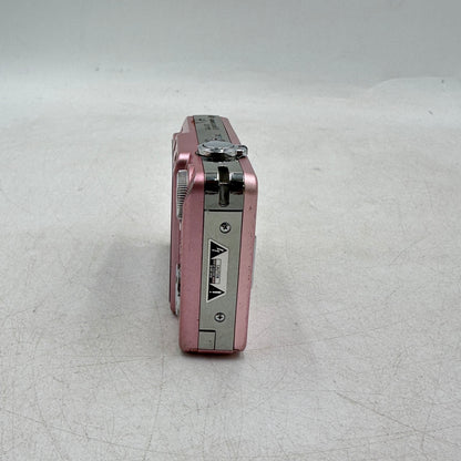 Broken Sony Cybershot DSC-W55 7.2MP Digital Point-And-Shoot Camera