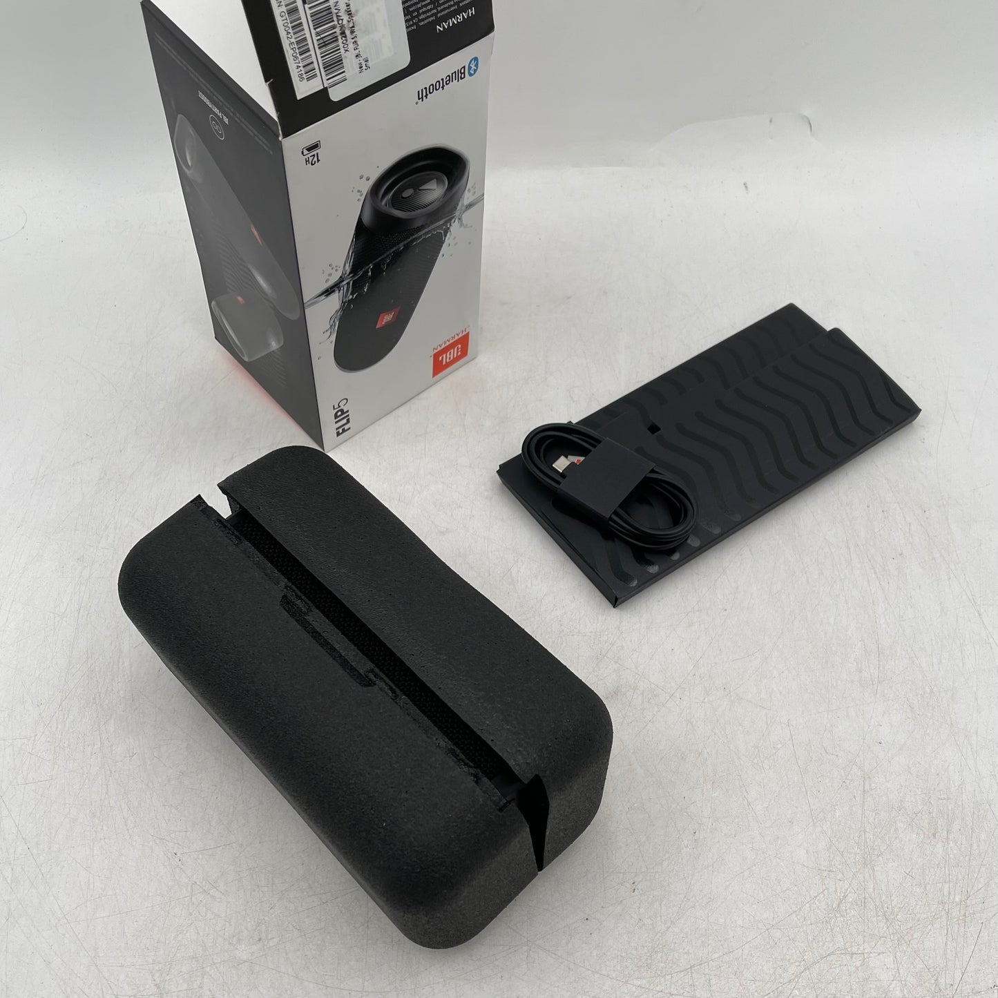 JBL Flip 5 Portable Wireless Bluetooth Speaker Black