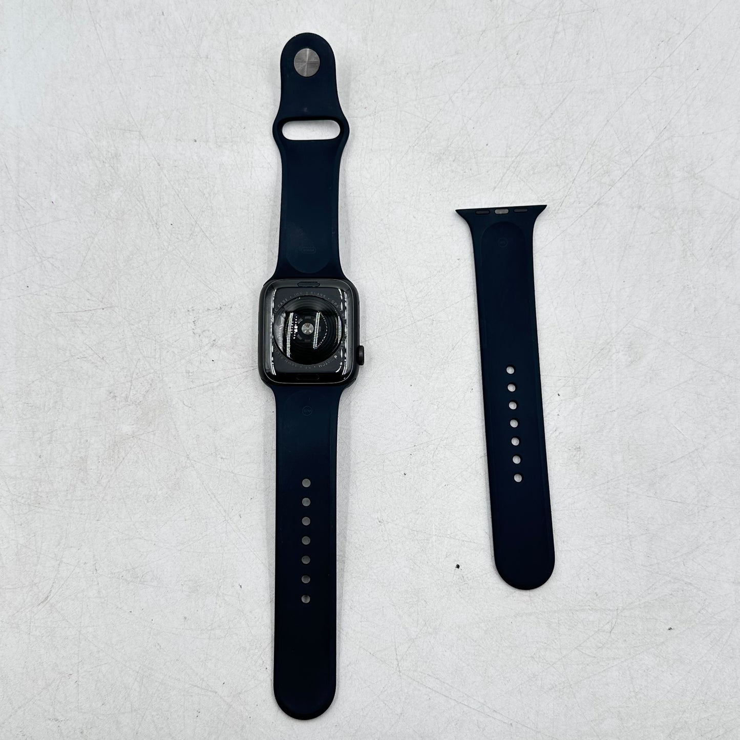 GPS Only Apple Watch SE 1st Gen 44MM Black Aluminum + Black Sport Band A2352