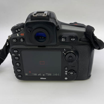 Nikon D810 36.3 Digital SLR DSLR Camera