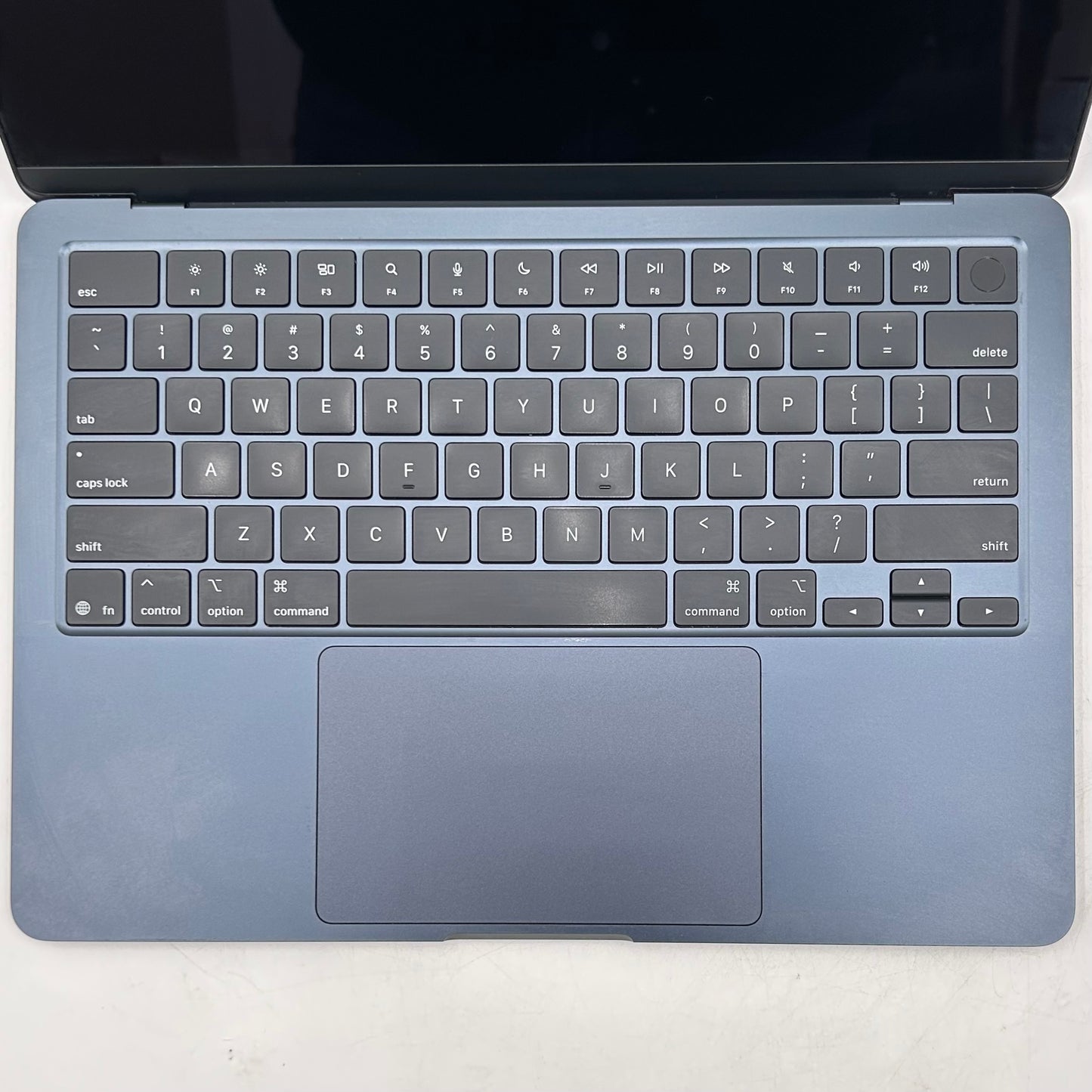 2025 Apple MacBook Air 13" M4 8C GPU 4.5GHz 16GB RAM 256GB SSD A3240