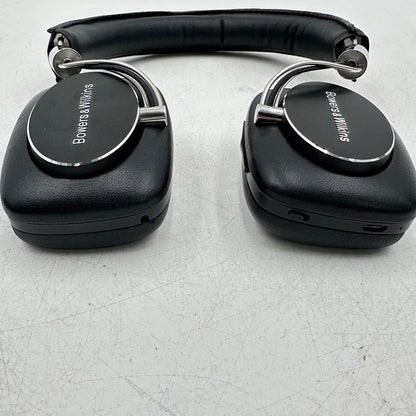 Bowers & Wilkins P5 Wireless Over-Ear Bluetooth Headphones Black FP37443
