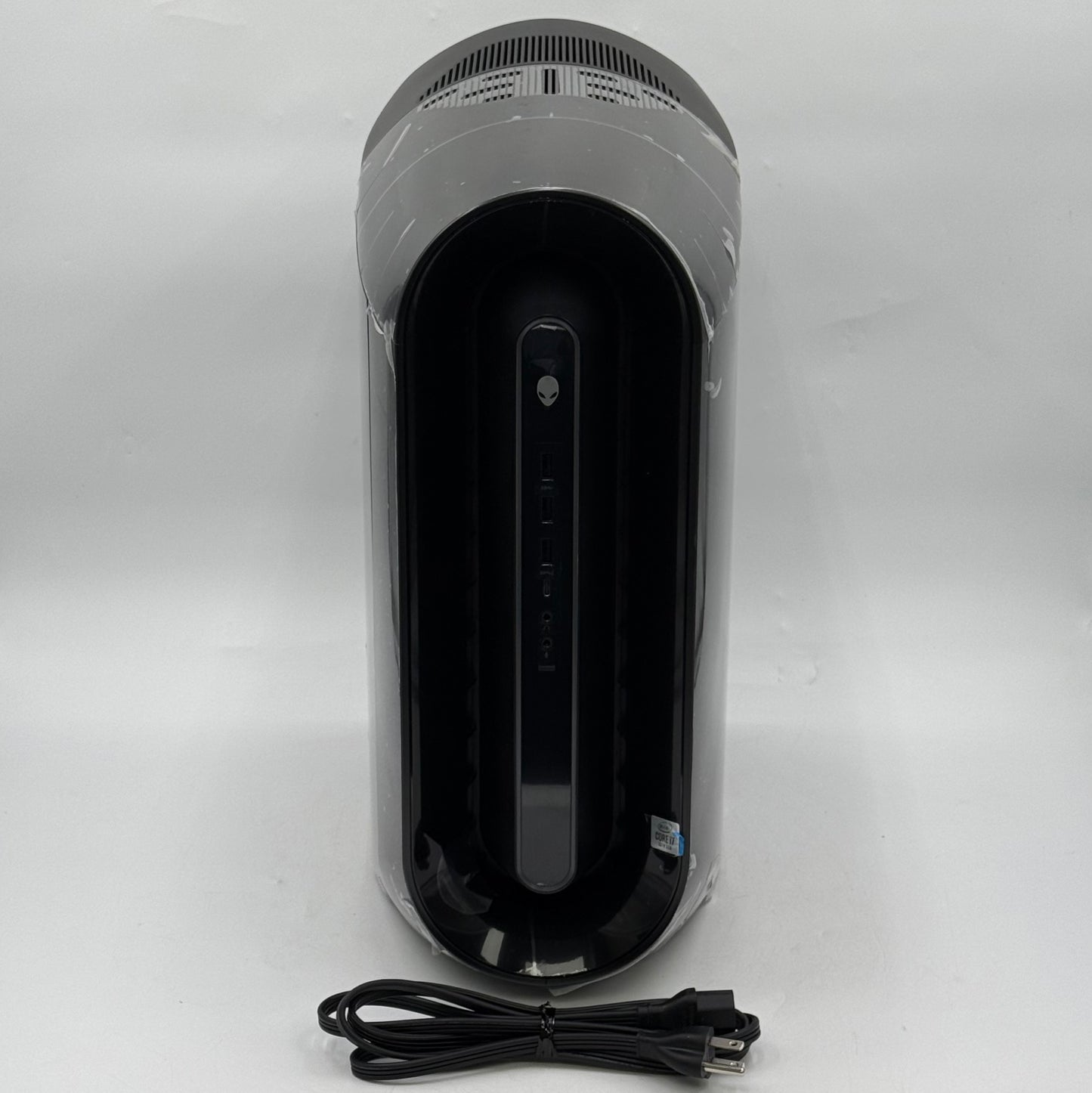 Alienware Aurora R11 Core i7-10700F 2.90GHz 16GB RAM 1TB HDD Nvidia GeForce RTX 2060