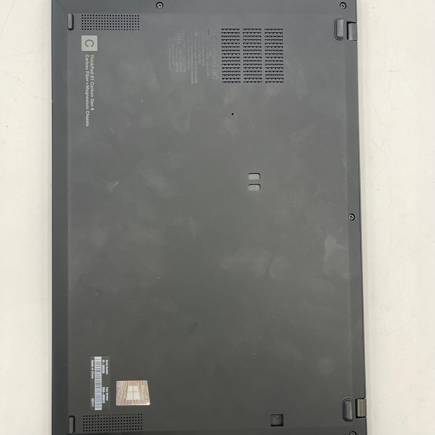 Lenovo ThinkPad X1 CARBON GEN 8 14" i7-10510U 1.8GHz 16GB RAM 1TB SSD