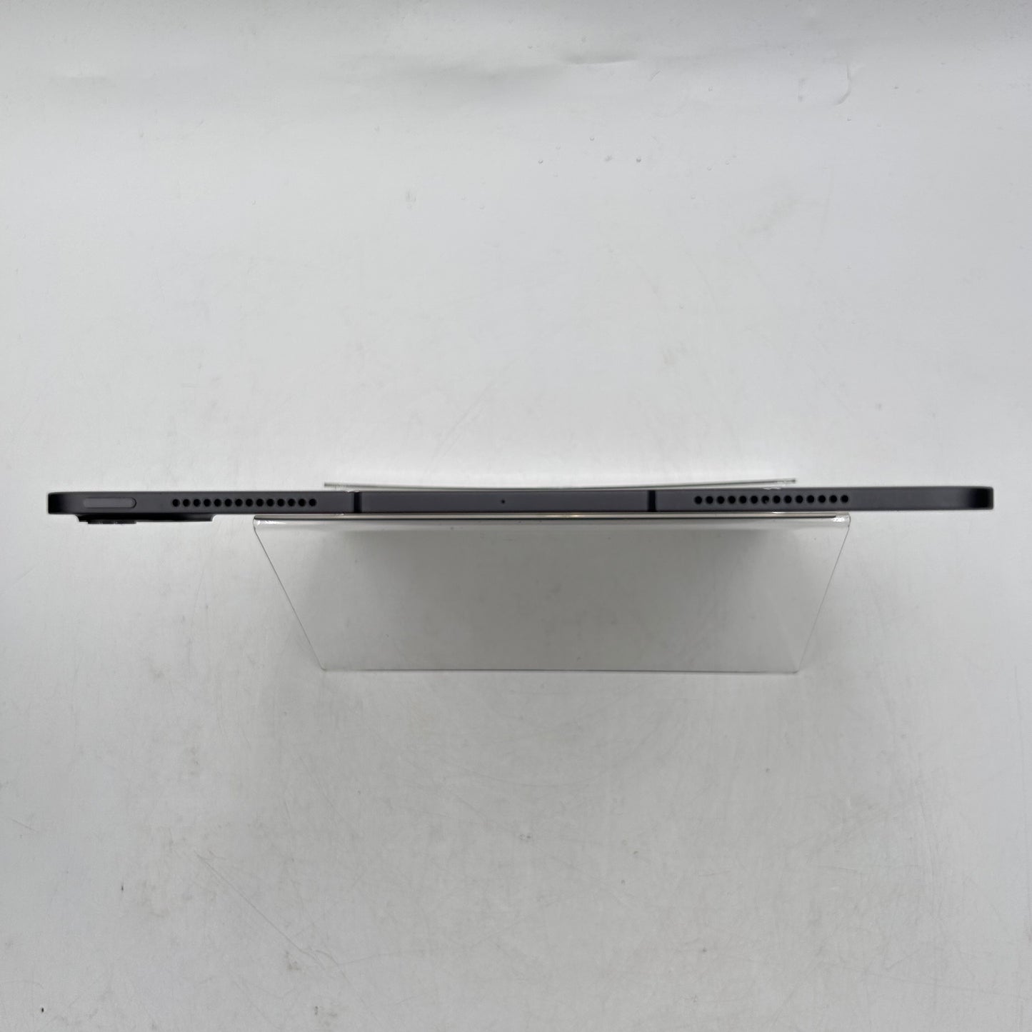 WiFi Only Apple iPad Pro 13" M4 512GB Space Black MVXU3LL/A Read