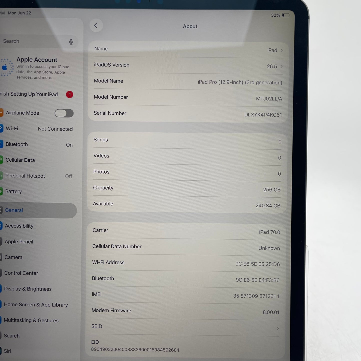 Unlocked Apple iPad Pro 12.9" 3rd Gen 256GB Space Gray MTJ02LL/A