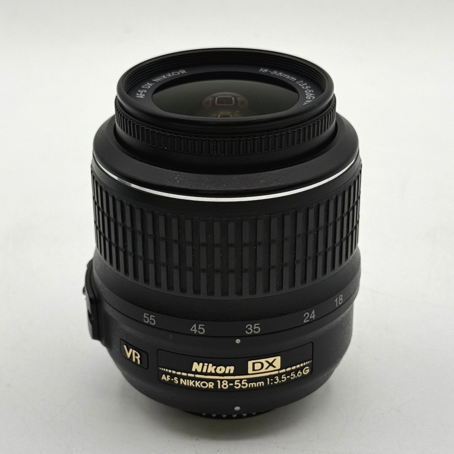 Nikon AF-S DX NIKKOR 18-55mm f/3.5-5.6 DX VR Standard Zoom Lens For F-Mount