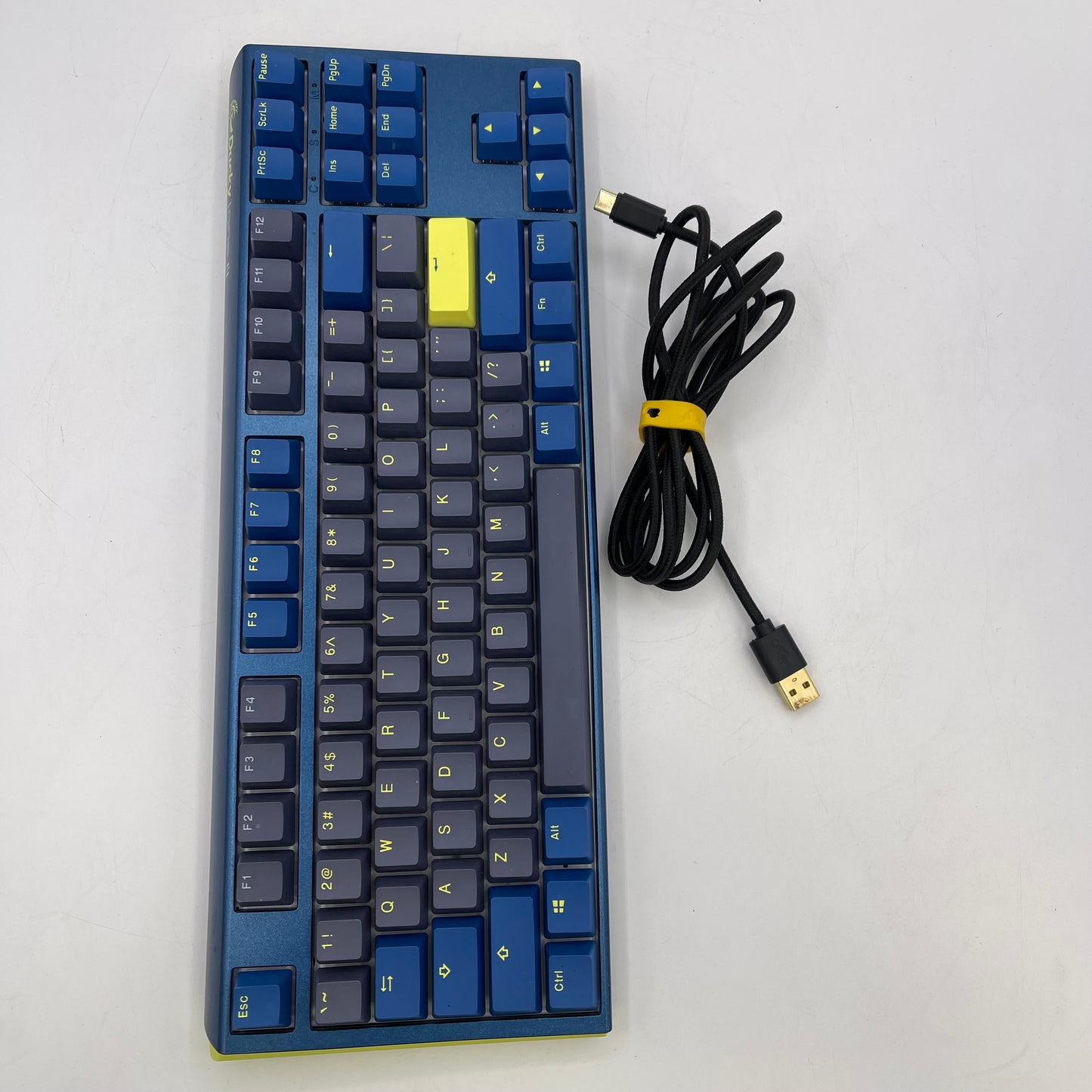 Ducky One 3 Daybreak Keyboard