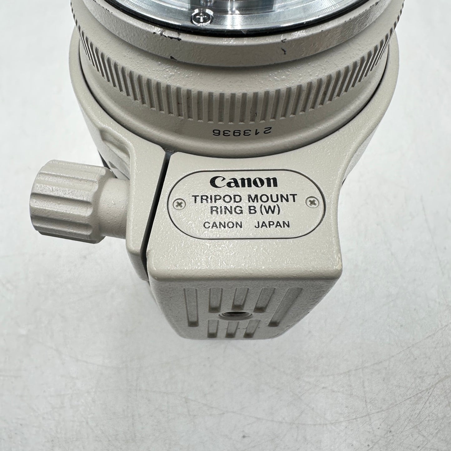 Canon EF Tele Zoom Lens 70-200mm F/2.8 L IS USM