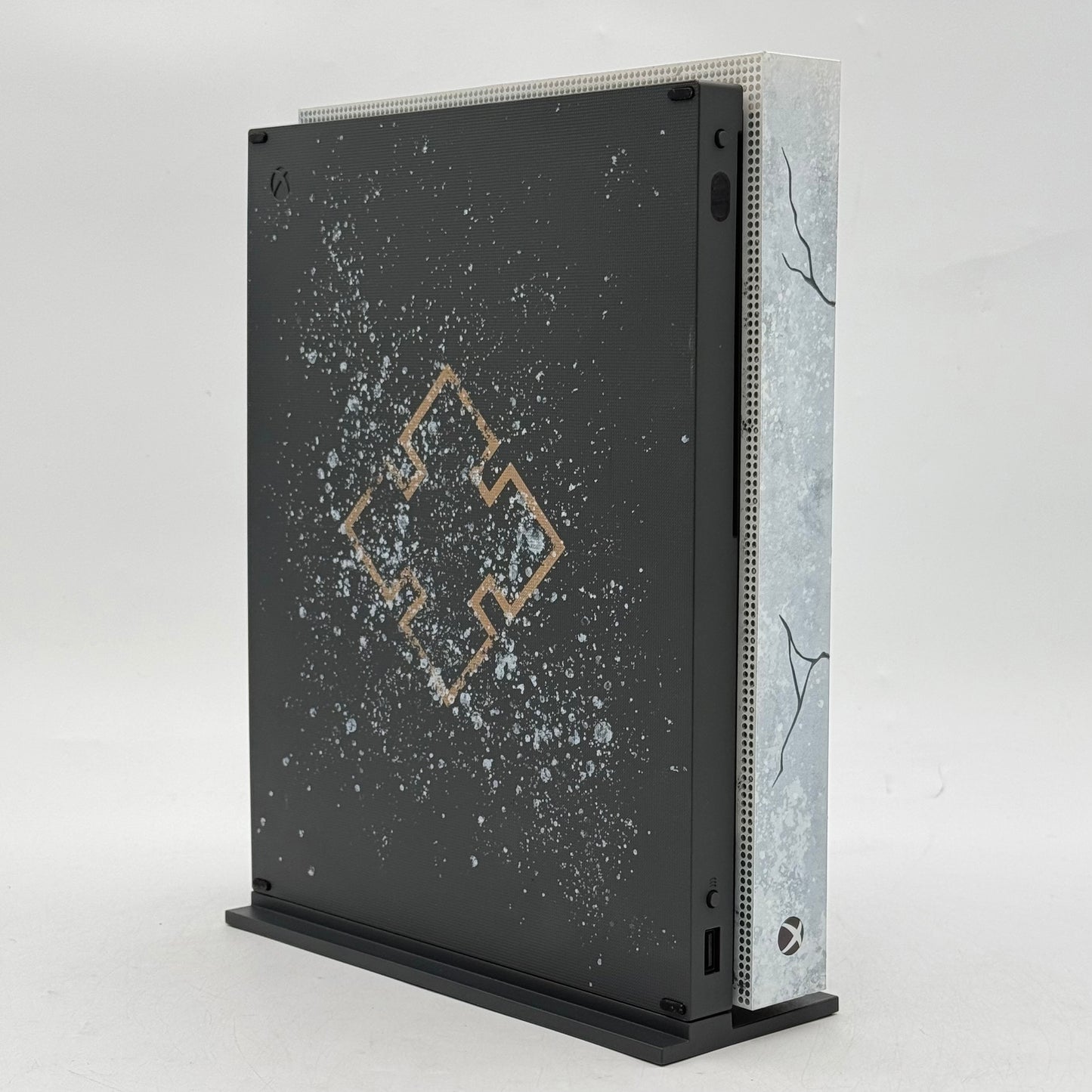 Microsoft Xbox One X 1TB Console Gaming System Gears 5 Limited Edition 1787