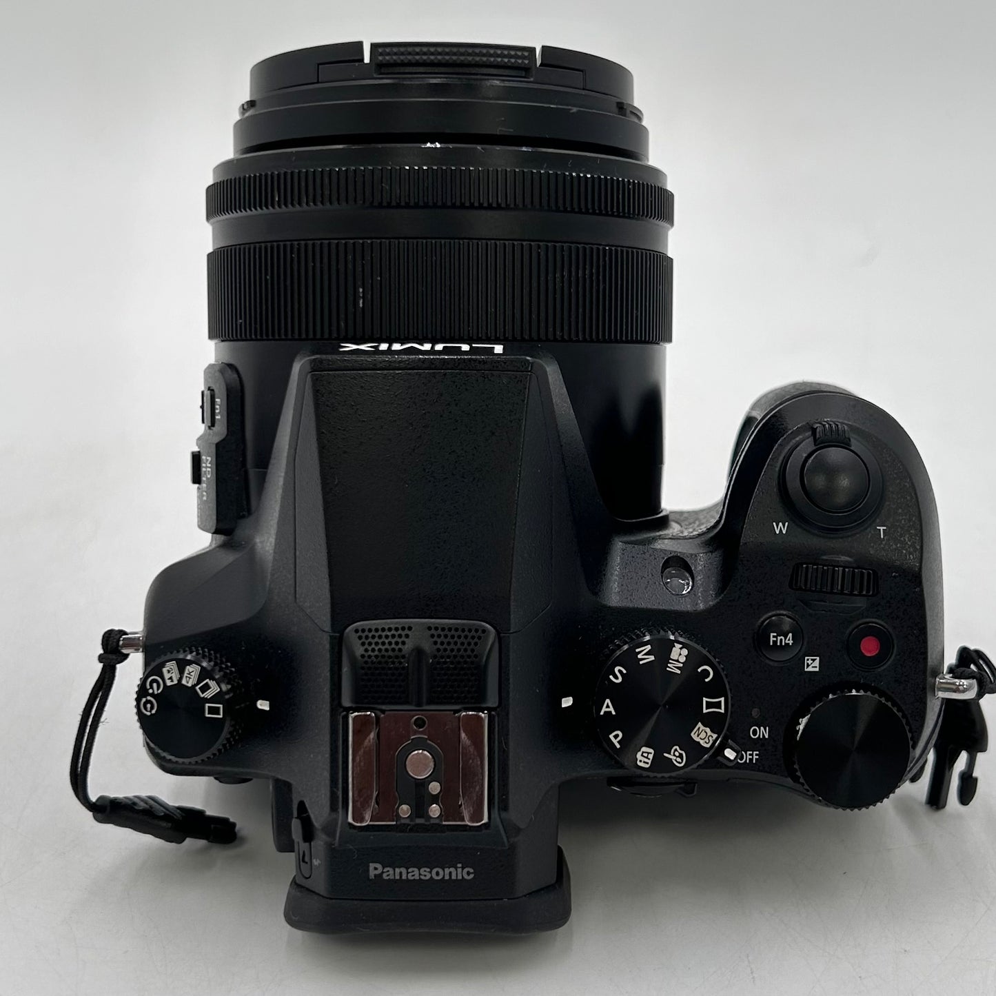 Panasonic Lumix DMC-FZ2000 20.1MP SuperZoom Bridge Camera 90 Shutter Count Read