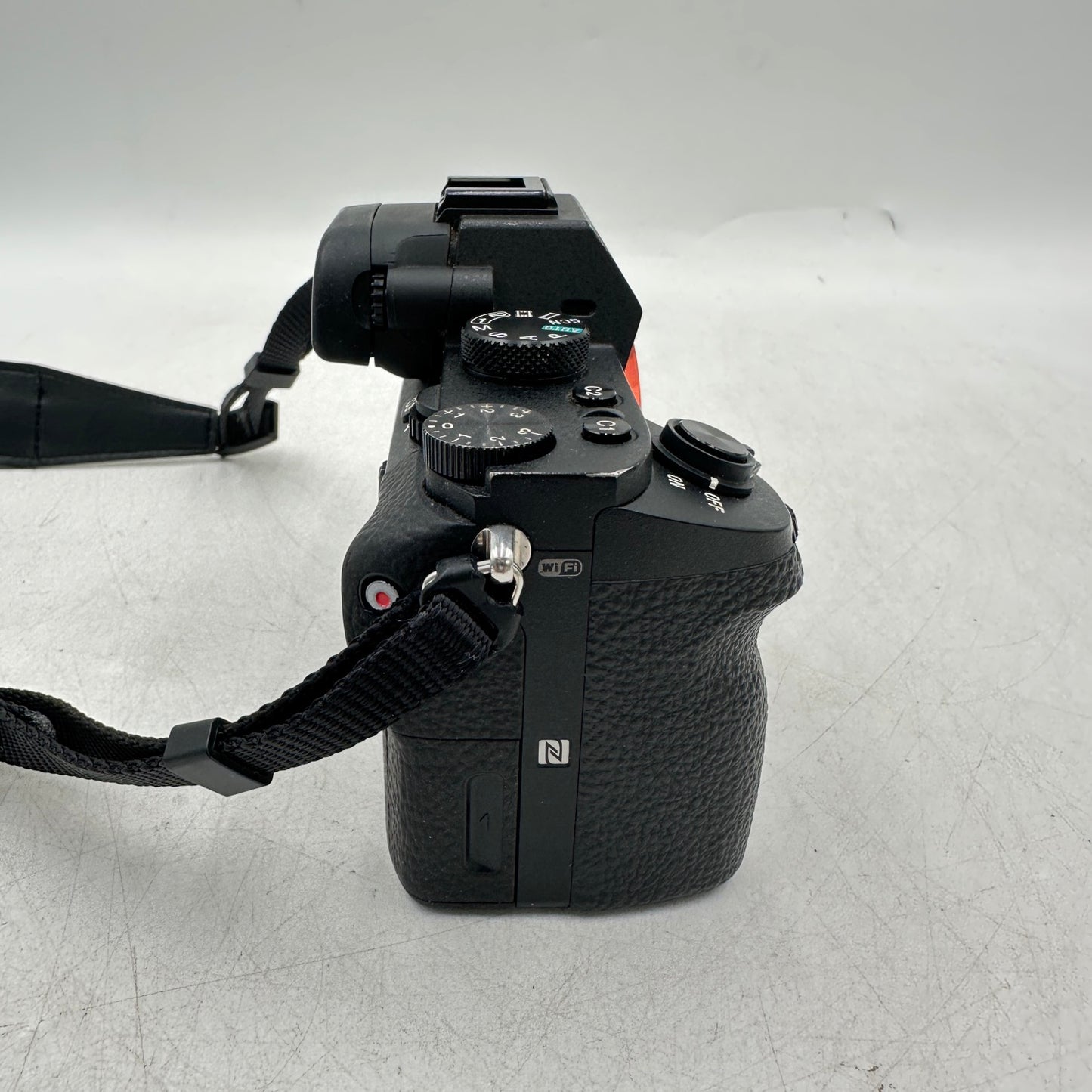 Sony Alpha A7 II 24.3MP Mirrorless Digital Camera 229 SC  Body Only READ