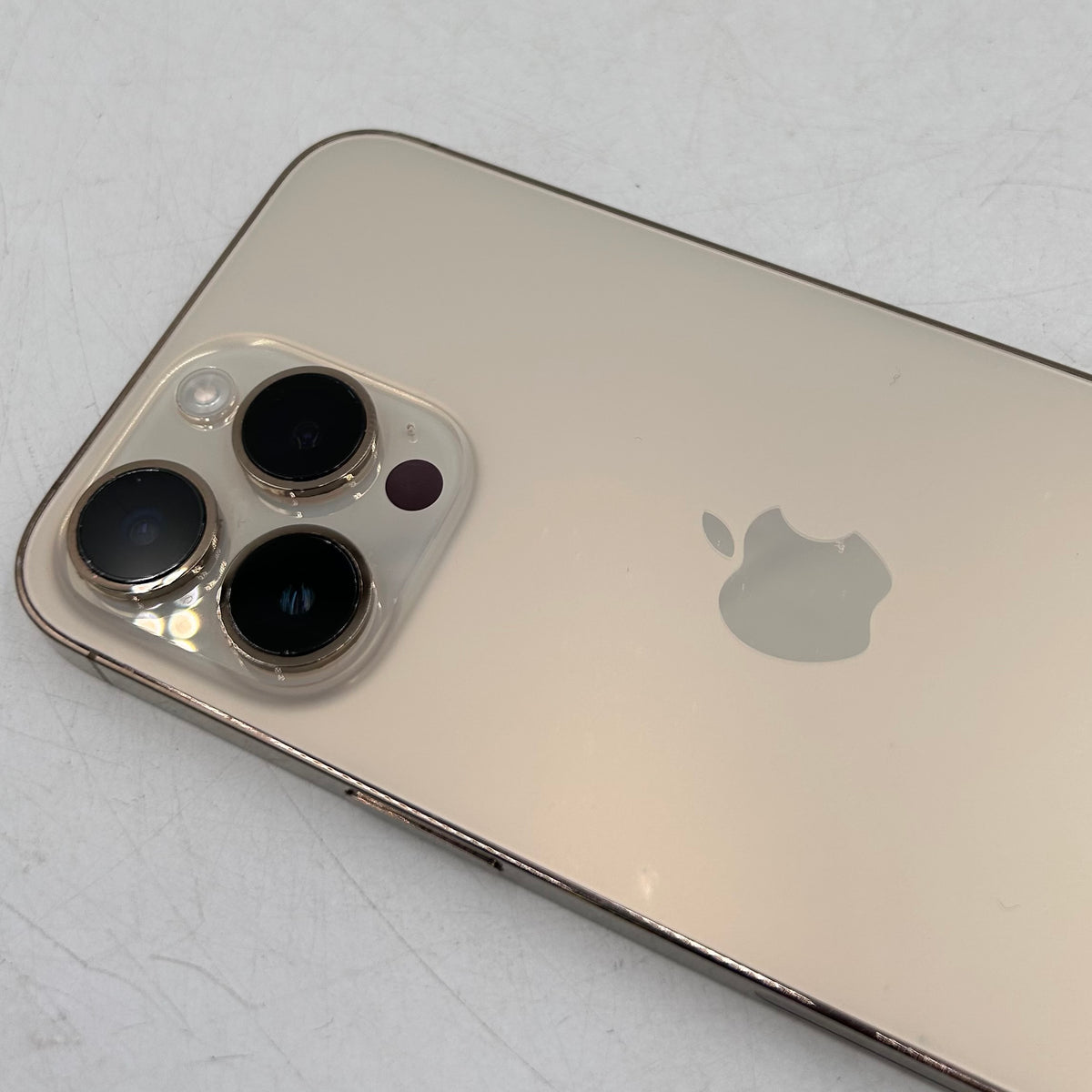 Factory Unlocked Apple iPhone 14 Pro Max 128GB Gold NQ8G3LL/A