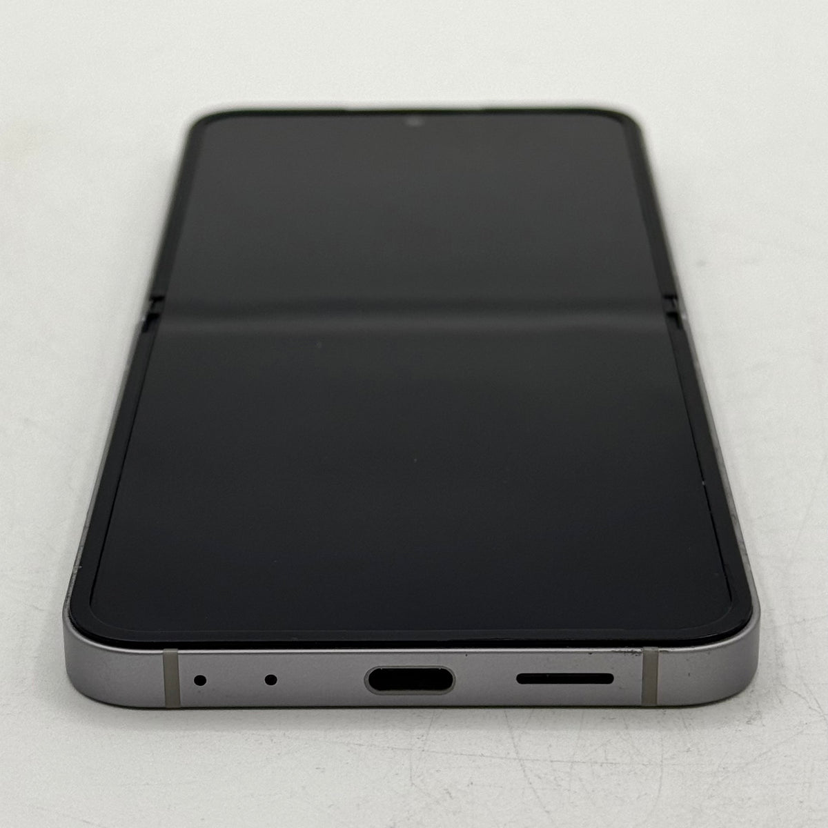 Factory Unlocked Samsung Galaxy Z Flip6 12GB RAM 512GB SM-F741U1 Silver Shadow