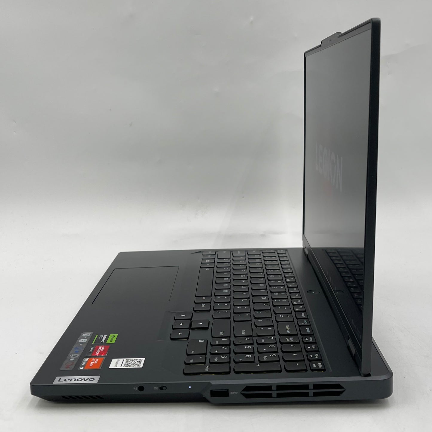 Lenovo Legion Pro 5 16" Ryzen 9 7945HX 2.5GHz 32GB RAM 1TB SSD GeForce RTX 4070