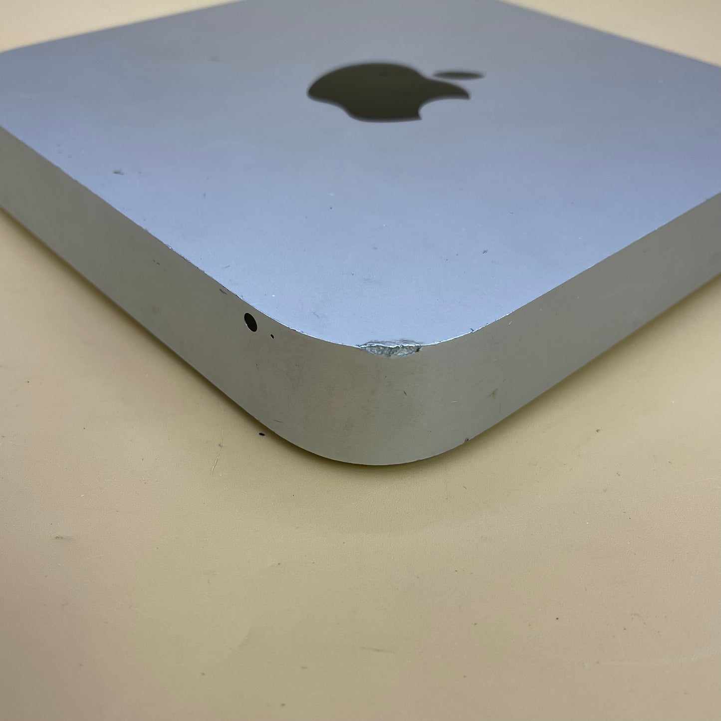 2014 Apple Mac Mini i5 2.6GHz 8GB RAM 256GB SSD Silver A1347