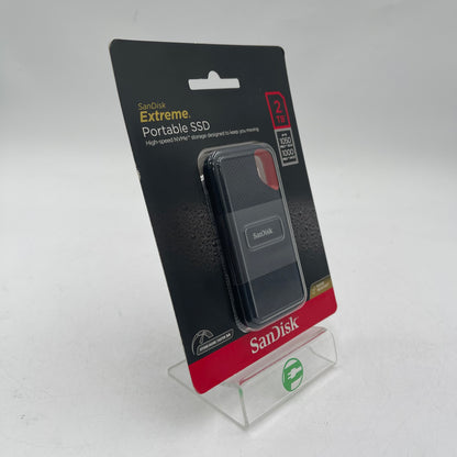 New Sandisk Portable Extreme Portable SSD 2TB USB-C to USB-C 