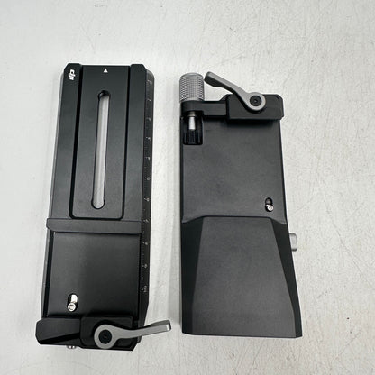 DJI RS 4 PRO Combo  3-Axis Gimbal Stabilizer P04P