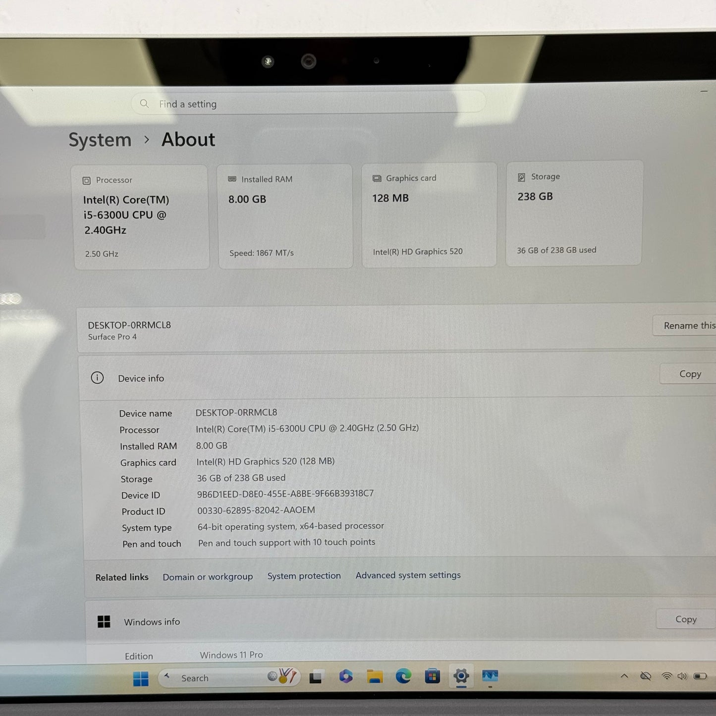Microsoft Surface Pro 4 1724 12.3" i5 2.5GHz 8GB RAM 256GB SSD
