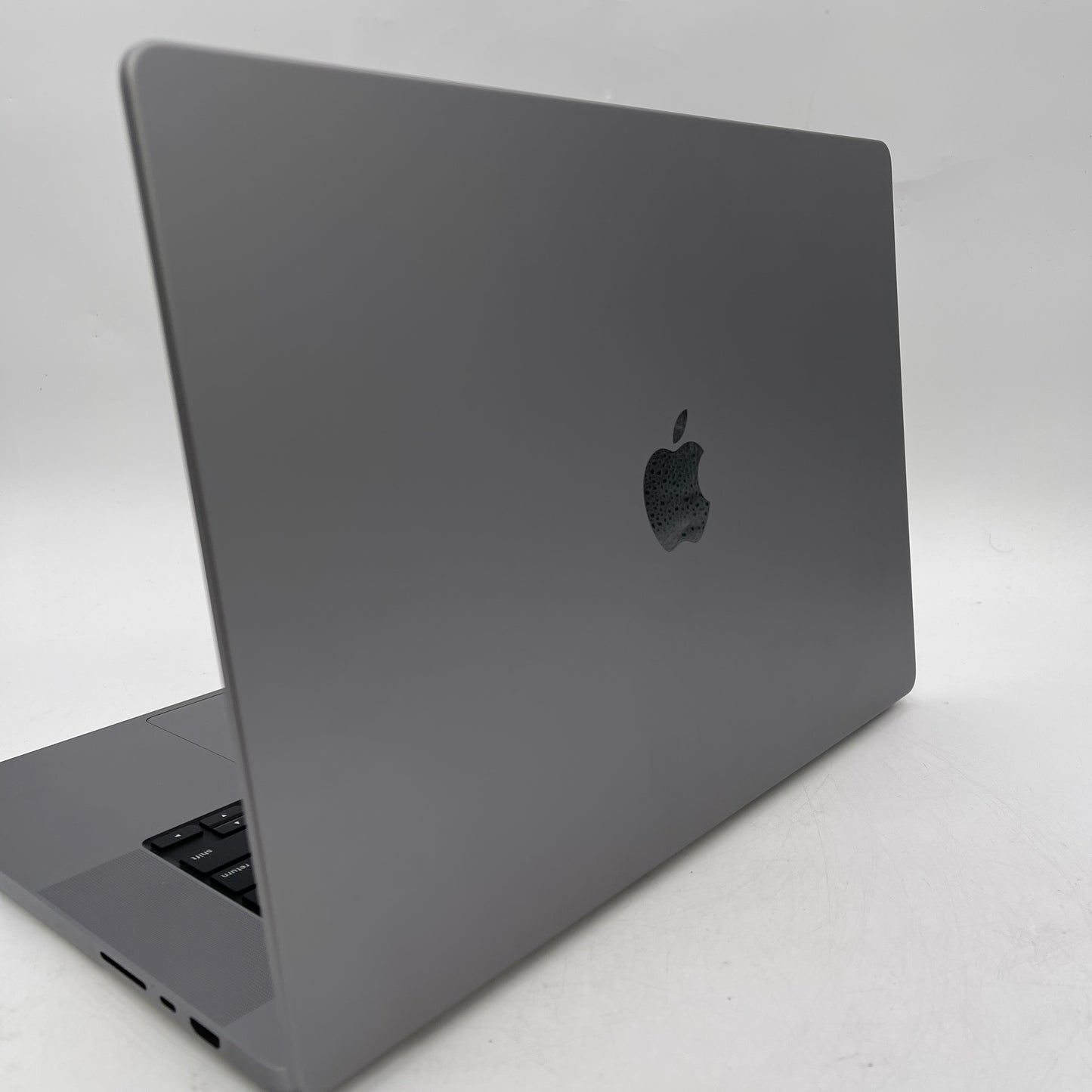 2023 Apple MacBook Pro 16" M2 Pro 19C GPU 3.5GHz 16GB RAM 1TB SSD A2780