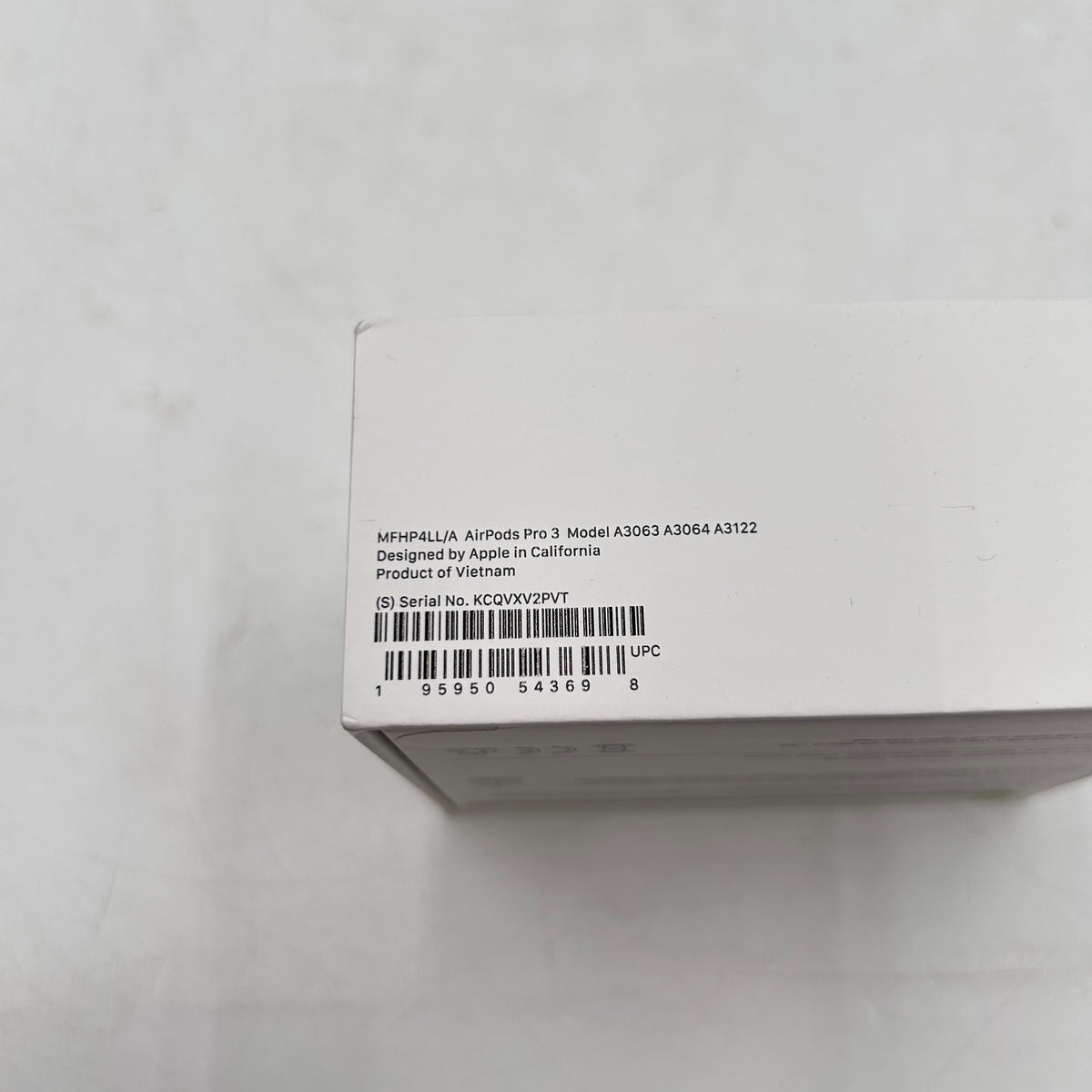 New Apple AirPods Pro 3rd Gen with MagSafe Charging Case MFHP4LL/A