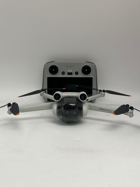 DJI Mini 3 Pro 4K Quadcopter Camera Drone MT3M3VD