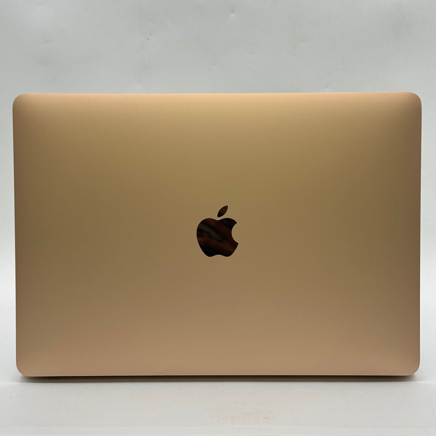2020 Apple MacBook Air 13.3" M1 7C GPU 3.2GHz 8GB RAM 256GB SSD A2337