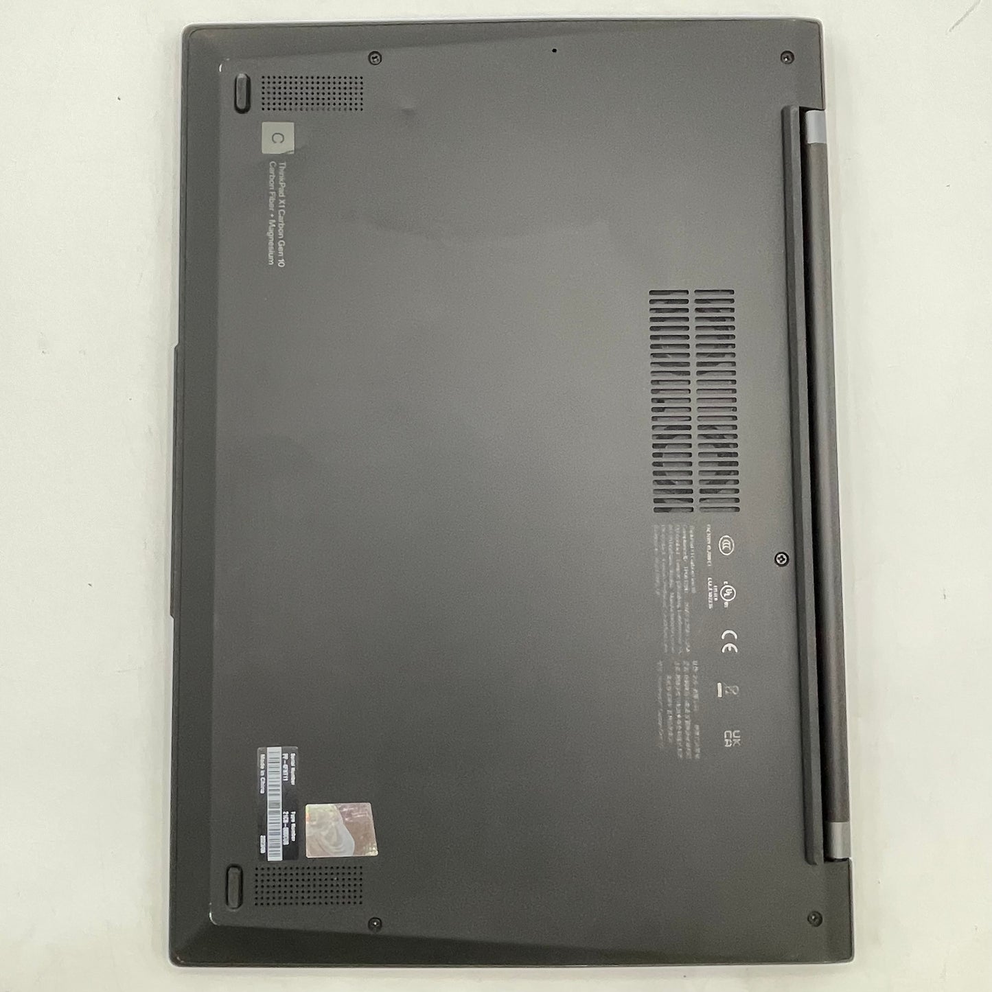 Lenovo ThinkPad X1 Carbon Gen 10 21CB-000CUS 14" i7-1260P 2.4GHz 32GB RAM No SSD
