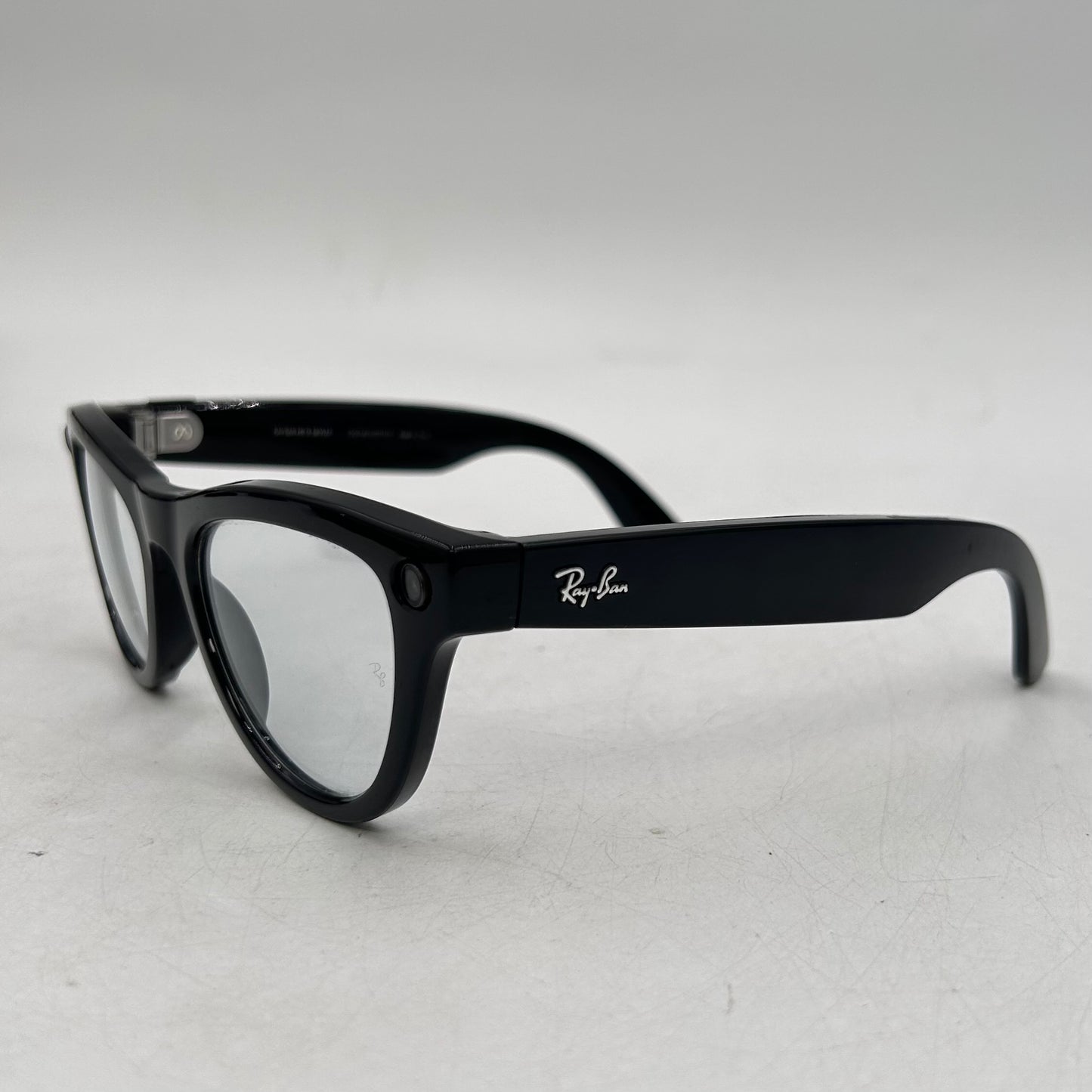 Ray-Ban Meta Skyler Gen 1 Shiny Black Transitions RW4010 AI Smart Glasses