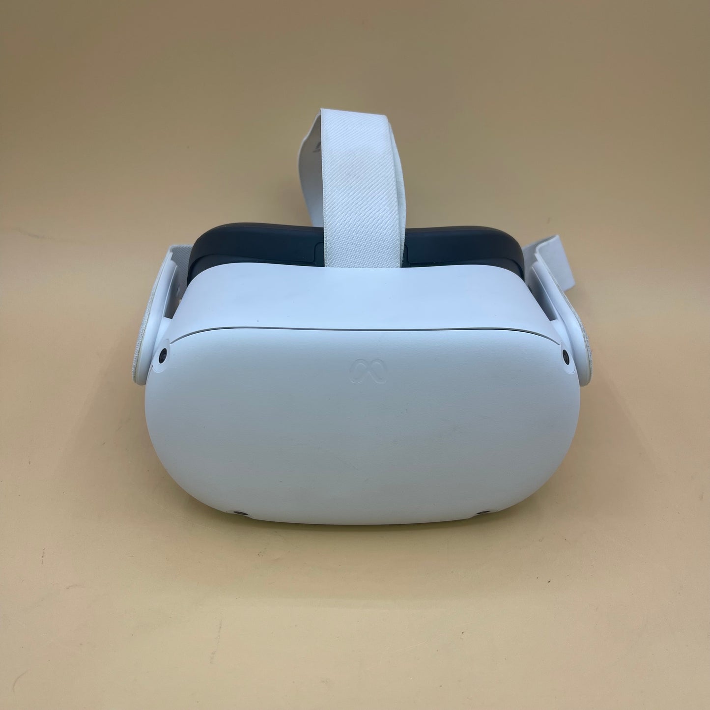 Meta Quest 2 128GB Standalone All-in-One VR Headset KW49CM